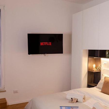 Ferienwohnung Apulialux Penthouse & Garden Con Spa In Centro Bari Exterior foto